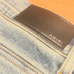 Meet your Posher, Ville